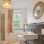 Dtv-zertifiziertes 5-sterne-ferienhaus An Der Mosel Mit Garten, Weinbergblick & Privatparkplatz - Bg Living & Hosting * Zeltingen-Rachtig