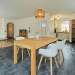 Διαμέρισμα Dtv-zertifiziertes 5-sterne-ferienhaus An Der Mosel Mit Garten, Weinbergblick & Privatparkplatz - Bg Living & Hosting Zeltingen-Rachtig