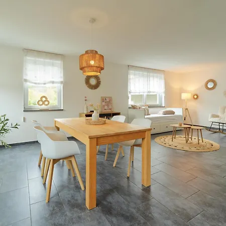 Dtv-zertifiziertes 5-sterne-ferienhaus An Der Mosel Mit Garten, Weinbergblick & Privatparkplatz - Bg Living & Hosting Apartament