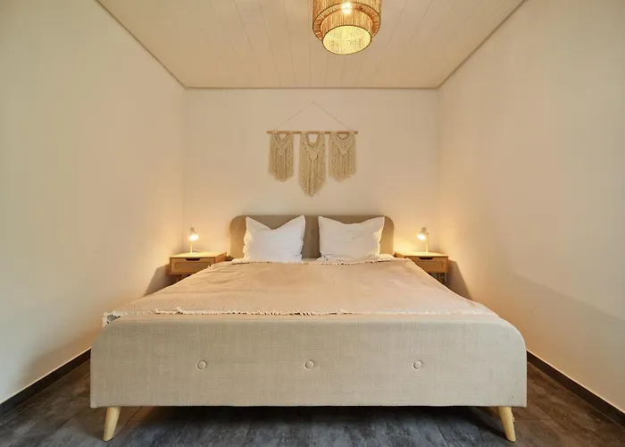 Charmantes An Der Mosel Mit Garten, Weinbergblick&privatparkplatz Apartment *