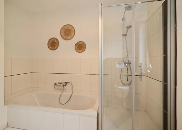 Daire Dtv-zertifiziertes 5-sterne-ferienhaus An Der Mosel Mit Garten, Weinbergblick & Privatparkplatz - Bg Living & Hosting Zeltingen-Rachtig